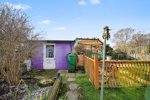 Photo 21- click for photo gallery